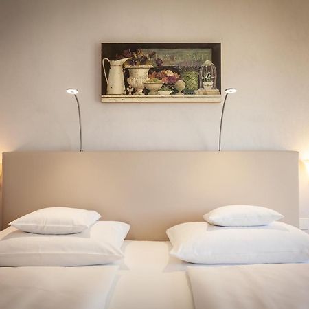 Hotel Hirschen In Freiburg-Lehen エクステリア 写真
