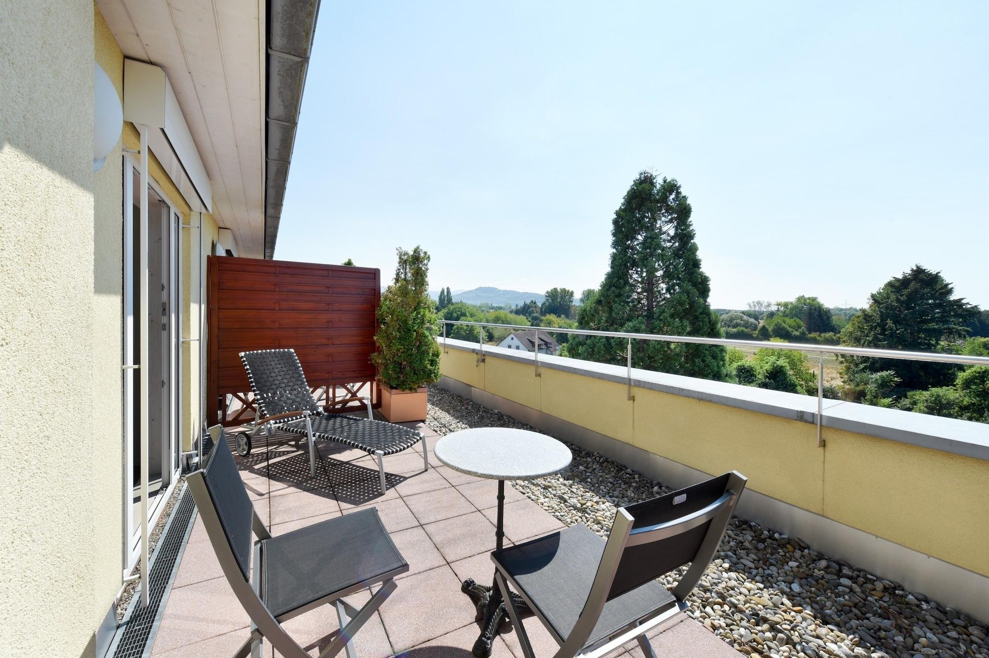 Hotel Hirschen In Freiburg-Lehen エクステリア 写真