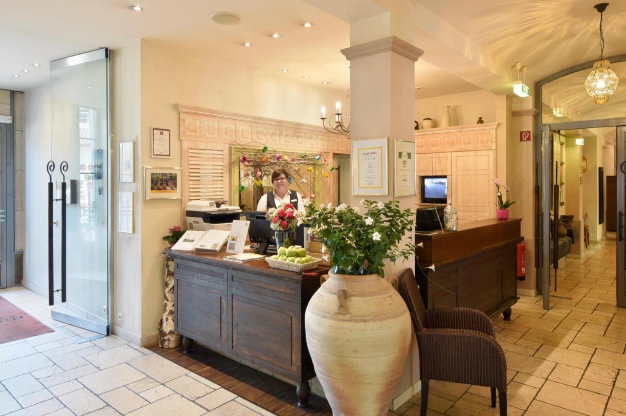 Hotel Hirschen In Freiburg-Lehen エクステリア 写真